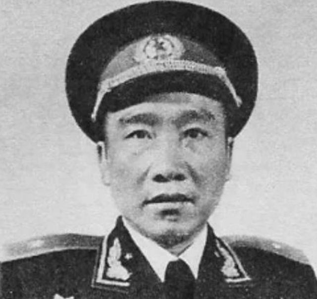 段苏权不满军衔后果，深度分析与理解，段苏权对军衔不满的背后，深度分析与理解