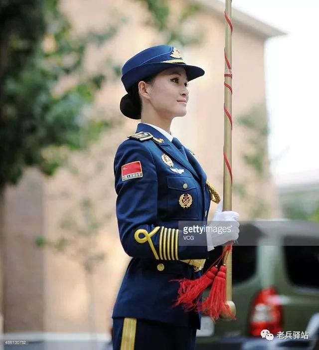 中国女兵最漂亮的照片大全，展现飒爽英姿与坚韧之美，中国女兵飒爽英姿与坚韧之美的绝美瞬间图片集锦