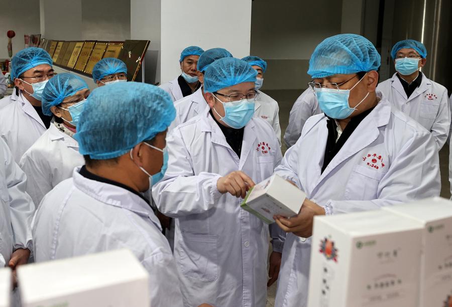 第13集团军组织冬季拉练，锤炼铁军，锻造战斗力，第13集团军冬季拉练锤炼战斗力，锻造铁军精神