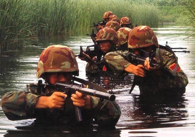 中国军人