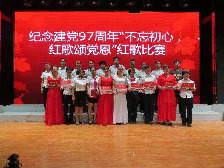 红歌历史顺序,追溯红色旋律的演变,红歌历史沿革,追溯红色旋律的演变之路