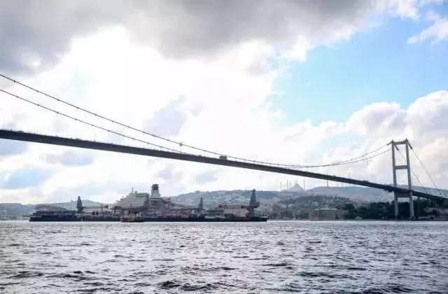 揭秘中国海军的巨无霸——901型大型补给舰，揭秘中国海军巨无霸，901型大型补给舰全解析