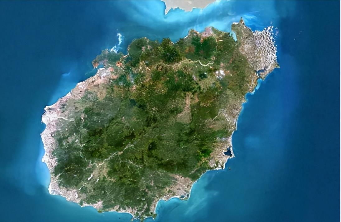 解放海南岛战役，英勇的登陆战役与伟大历史意义，解放海南岛战役，英勇登陆与历史伟绩