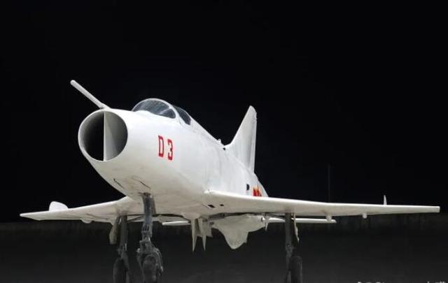 为啥没有歼-12，中国空军战斗机的历史与现状探究，中国空军战斗机的历史演变，揭秘歼-12的缺席与现状探究