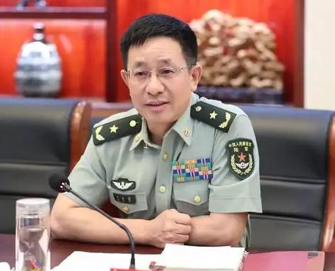 集团军,正军还是副军?解析其角色与地位,集团军角色与地位的深度解析,正军还是副军?