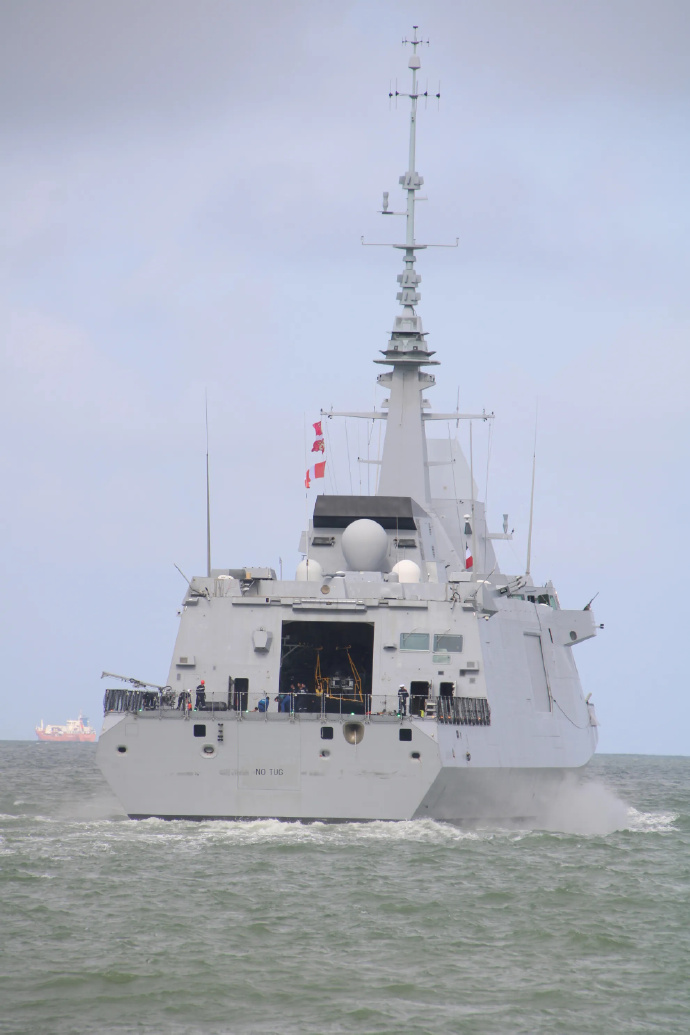 阿基坦级驱逐舰,现代海战的杰出代表,阿基坦级驱逐舰,现代海战杰出代表典范