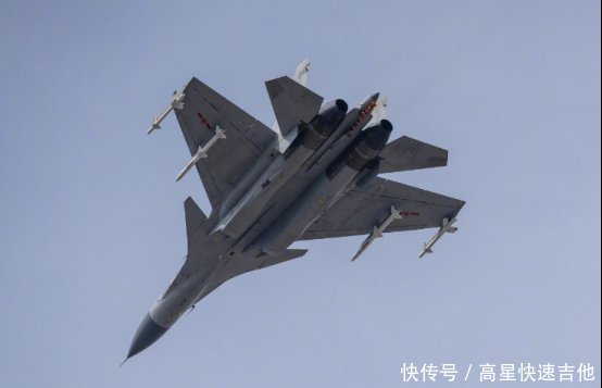 歼-15对比大黄蜂，两种舰载战斗机的深度解析，歼-15与大黄蜂舰载战斗机深度解析对比