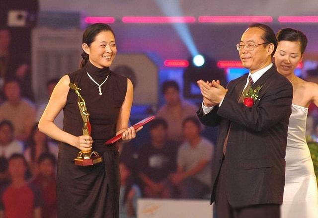 文化部长与女明星，文化繁荣的双翼之力，文化部长与女明星携手，共筑文化繁荣双翼之力