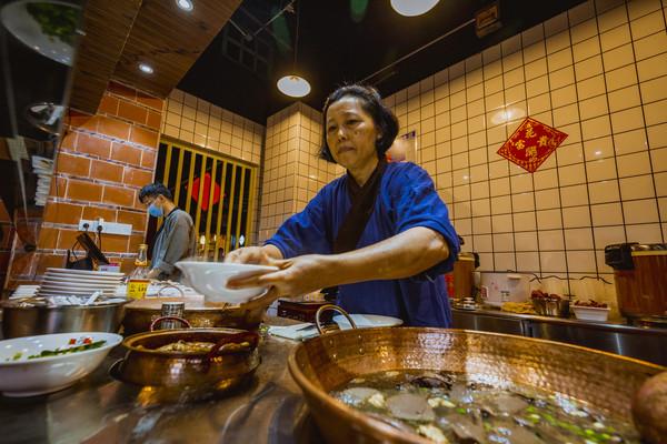 泉州讲古，古韵今风的文化传承，泉州讲古，古韵融合今风，文化传承璀璨