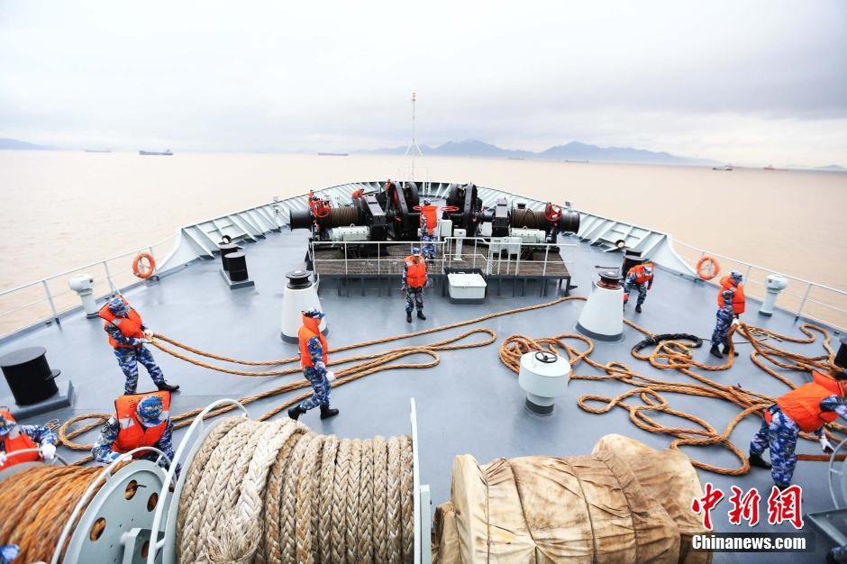 千岛湖舰护航,展现中国海军力量与担当,千岛湖舰护航行动,展现中国海军的力量与担当