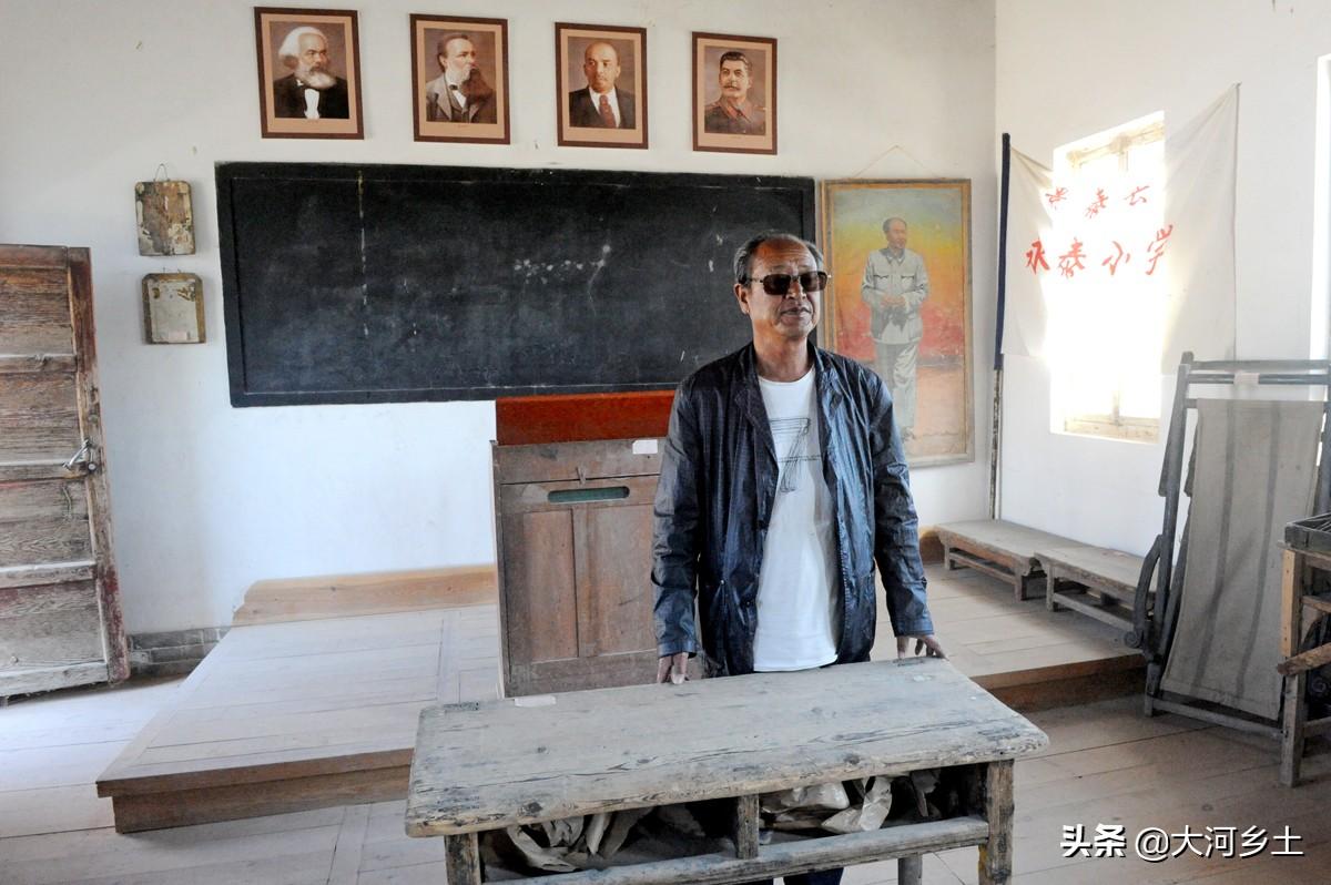 军事论坛与鼎盛第三论坛,深度探讨军事领域的繁荣与发展,军事论坛与鼎盛第三论坛共探军事领域繁荣兴盛之道