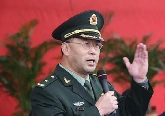 朱日和阅兵规模之大，震撼人心的壮丽景象，朱日和阅兵壮丽景象，大规模阅兵震撼人心