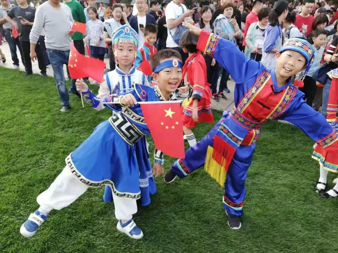 今天几点升旗——升旗仪式的历史与现代实践,升旗仪式,历史沿革与现代实践揭秘