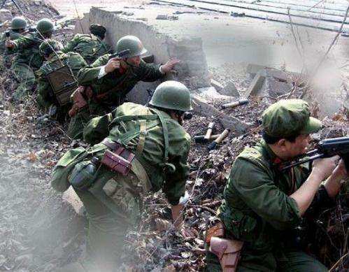 2015年中越冲突,历史背景与事件分析,揭秘历史背景与事件真相,2015年中越冲突解析