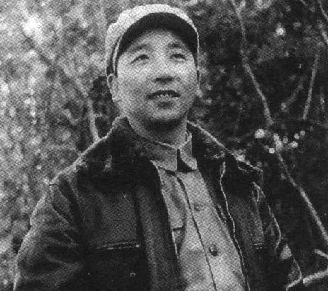 秦基伟将军孙子秦伟,传承红色基因,续写时代荣光,秦伟续写红色基因,传承时代荣光,将军后代秦伟的奋斗之路