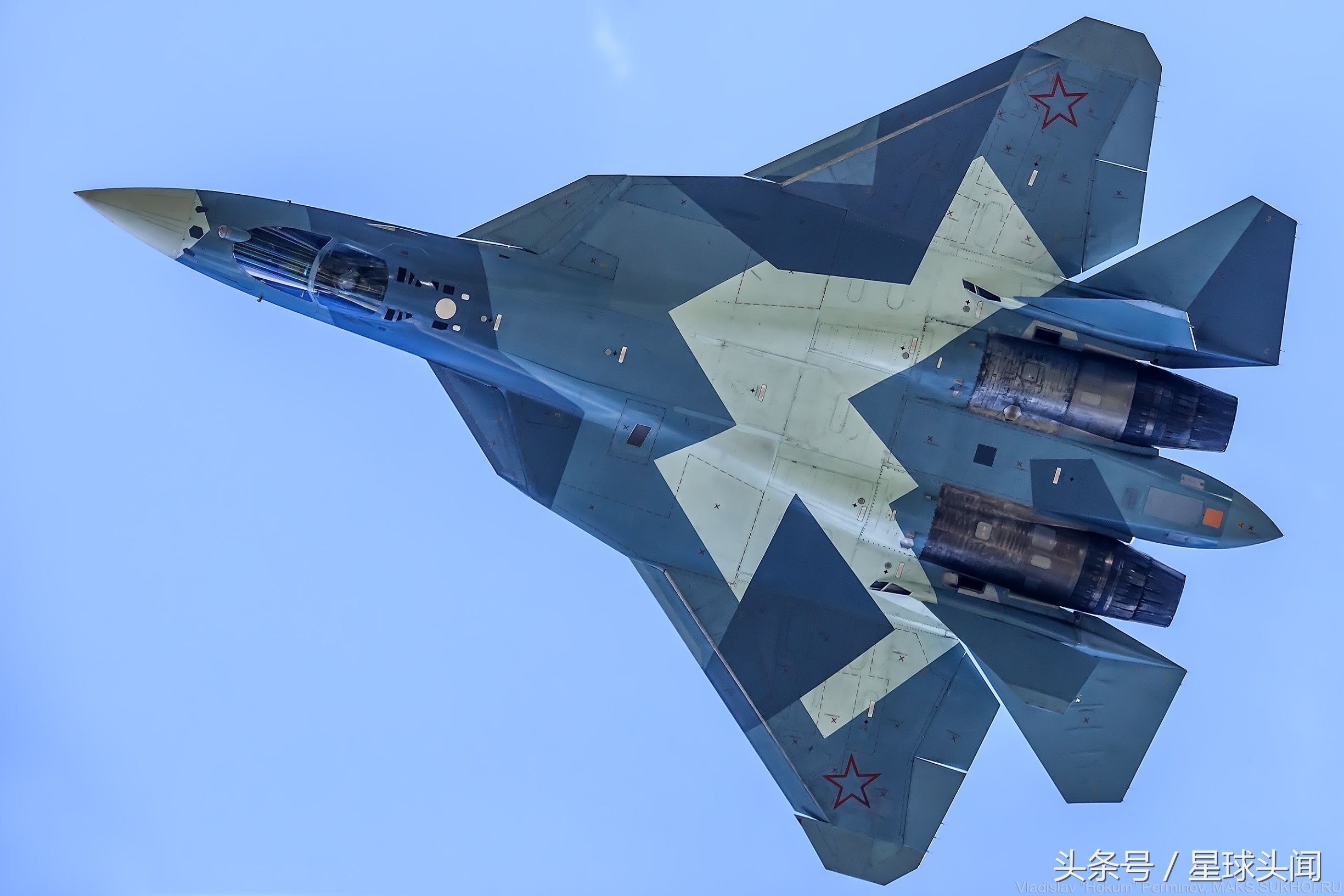 F22战机和歼-20哪个厉害？——一场空中霸主的对决，F22与歼-20，空中霸主对决的较量