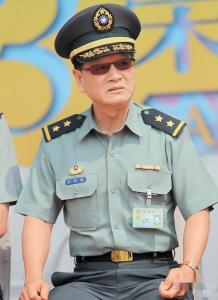 新浪军事人物博客,揭示军事领域的真实面貌与人物风采,新浪军事人物博客,揭示军事领域的真实面貌与人物风采揭秘