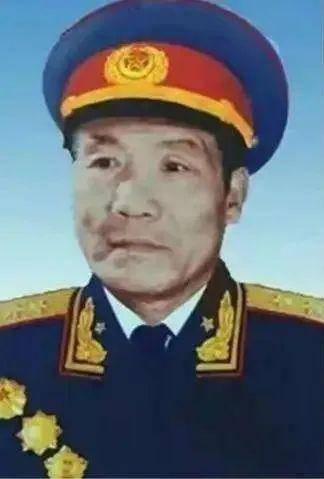 大将、上将、中将、少将排名，军事等级序列的解读，军事等级序列解读，大将、上将、中将、少将的排名