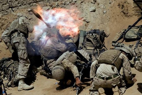 关于82毫米迫击炮班的成员构成分析,82毫米迫击炮班成员构成深度解析