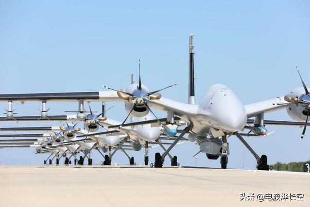 大行无人机价格及其相关因素探讨，大行无人机价格探讨，影响价格的相关因素分析