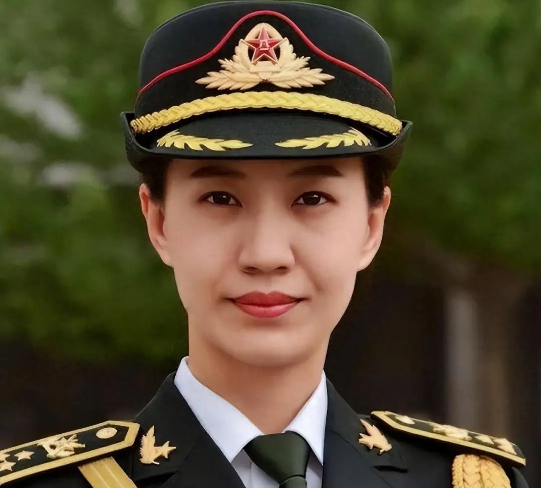 程诚与程志强之间的关系，探究血脉之谜，程诚与程志强的血脉之谜，探究二人关系