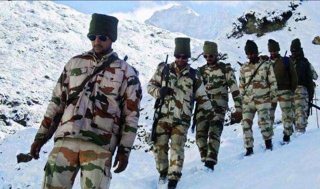 最新解放军生活图片揭示军队现代化与人性化关怀的融合，最新解放军生活图片展现军队现代化与人性化关怀的融合风采