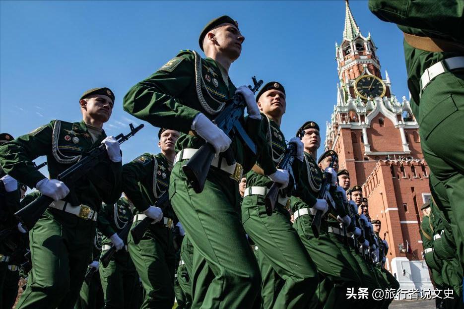 我国仪仗队参加俄罗斯阅兵，展现军威与友谊的壮丽画卷，中俄友谊见证，我国仪仗队参加俄罗斯阅兵，壮丽画卷展现军威与友谊
