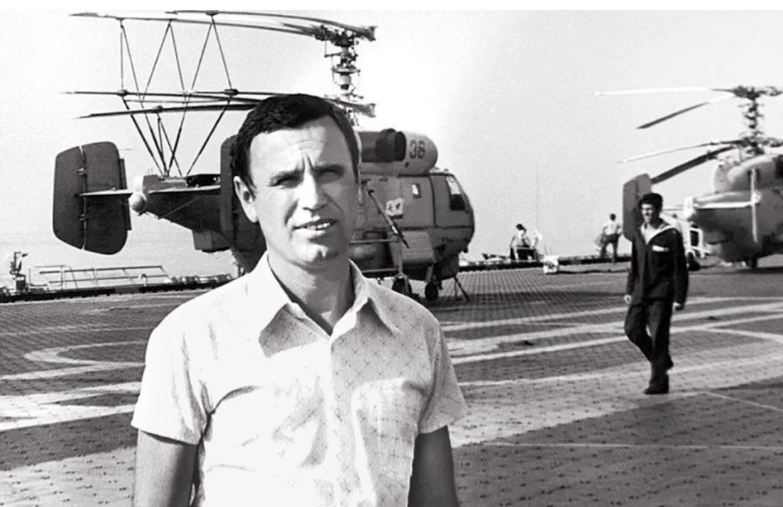 瓦良格号的编制,探索航母战斗群的奥秘,瓦良格号编制揭秘,探索航母战斗群的神秘面纱