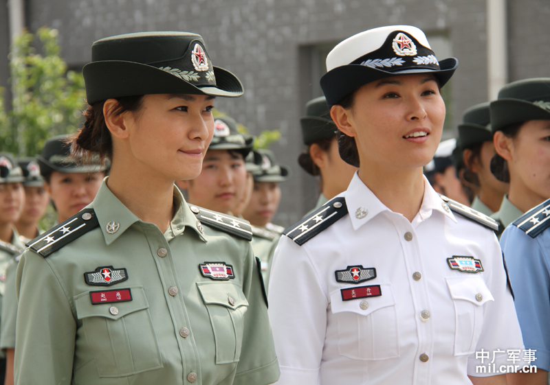 时尚与力量完美结合/融合