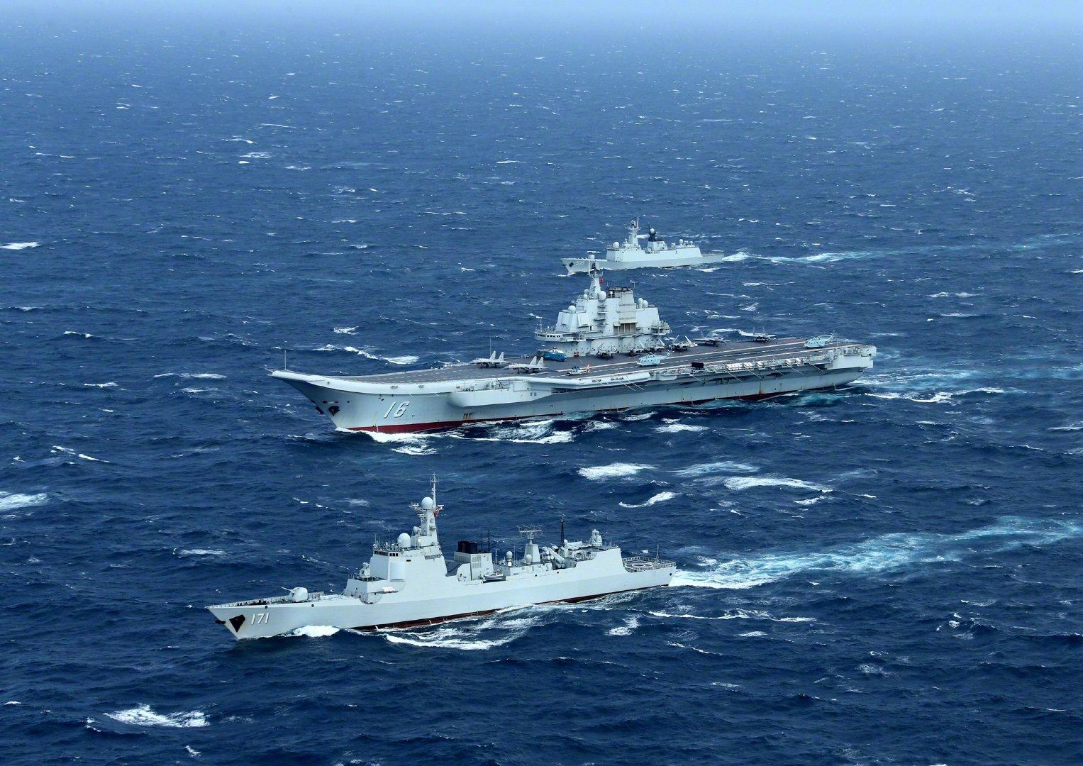 航母编队补给，现代海战的生命线，航母编队补给，现代海战的生命线保障行动