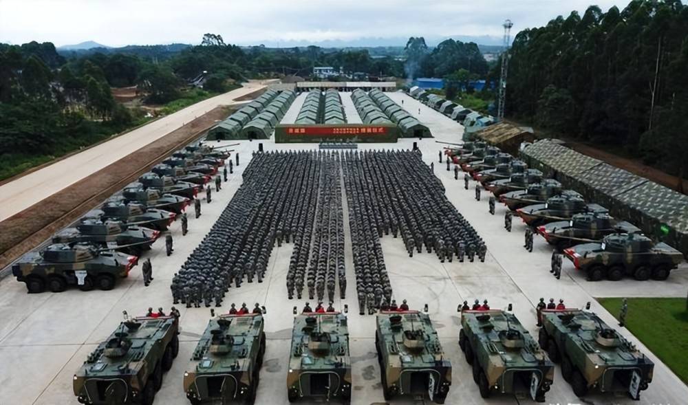 揭秘中国陆军精英——12集团军百将团，揭秘中国陆军精英，百将团之荣耀篇章——12集团军篇