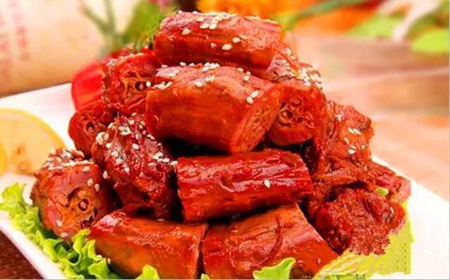 腊味王中王与神秘生肖——一场味觉盛宴与文化的交融，腊味王中王与神秘生肖，味觉盛宴与文化交融之旅
