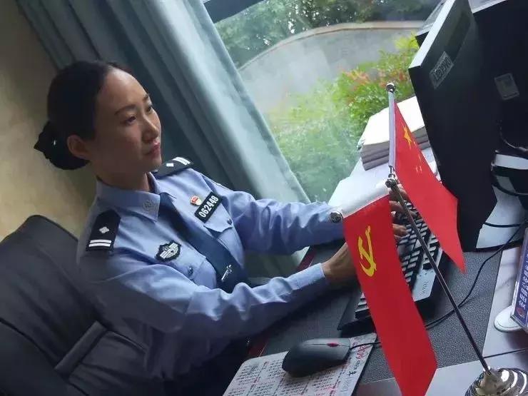 今日阅兵式的壮丽画卷，荣耀与力量的展示，今日阅兵式，荣耀与力量的壮丽画卷展示