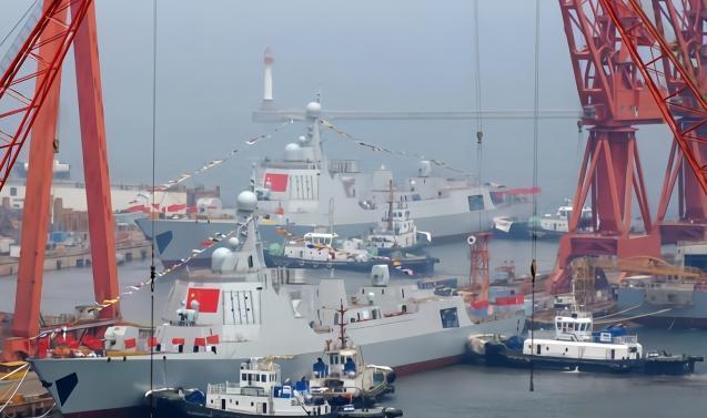 中国海军新里程碑，003型航母船体合拢，中国海军新里程碑，003型航母船体合拢完成