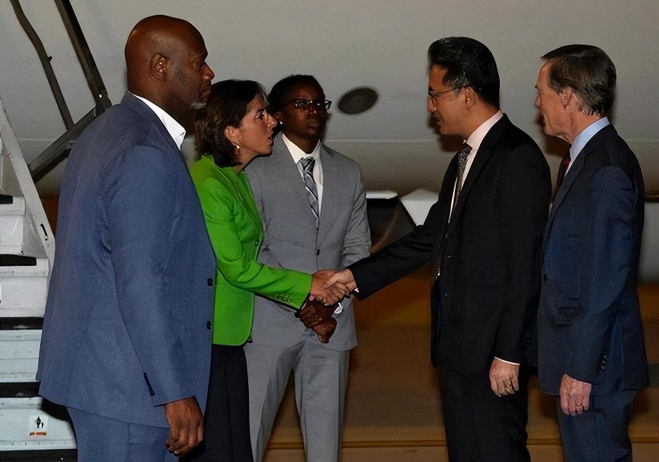 中美会谈震惊全球的反应，重塑国际格局的契机与挑战，中美会谈引发全球瞩目，重塑国际格局的契机与挑战