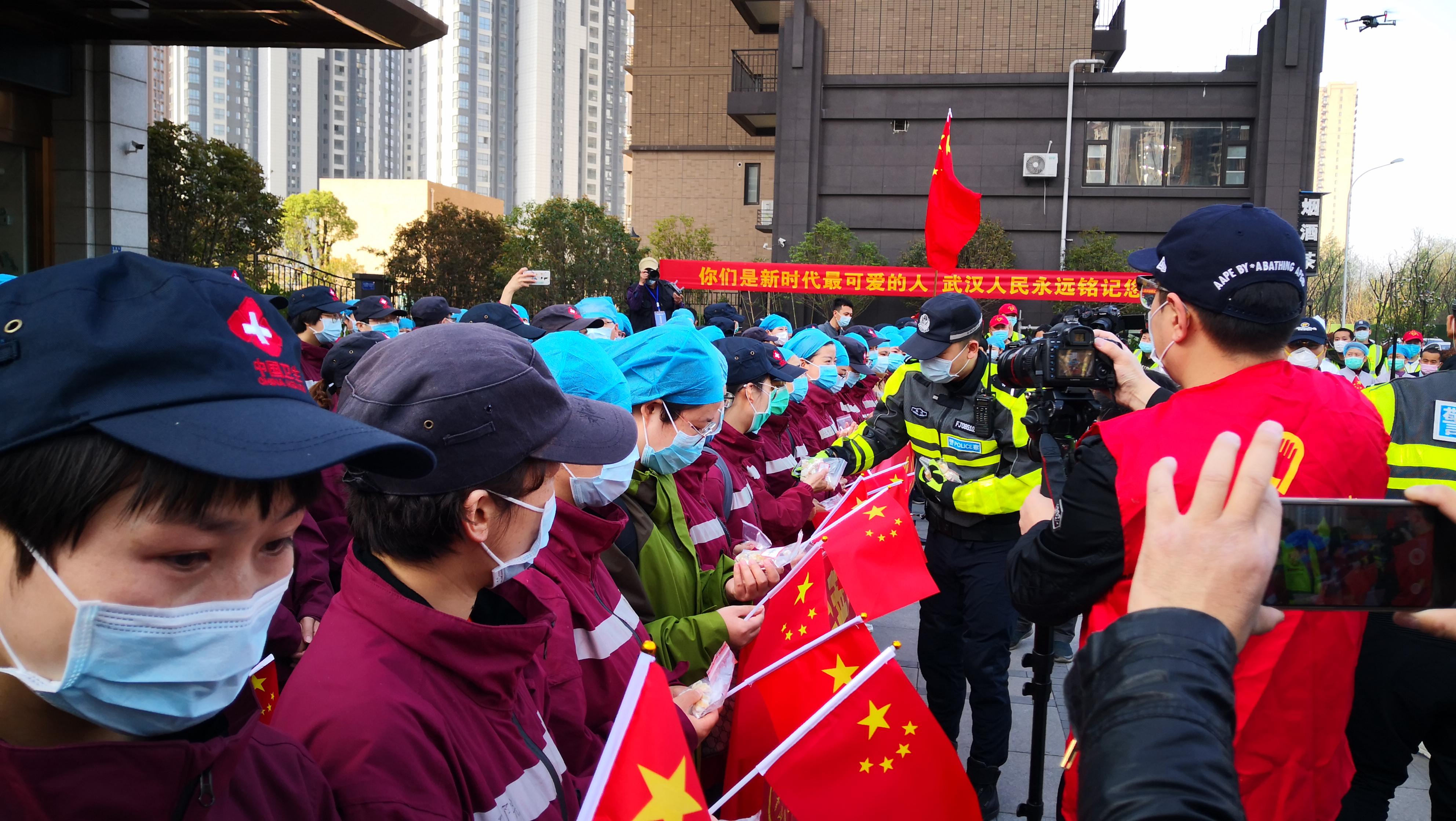 新兵入伍之际，欢送歌曲的力量与意义，新兵入伍之际，欢送歌曲的力量与情感传递