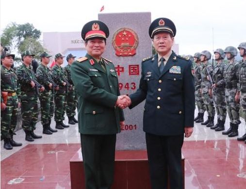 火箭军司令员儿子，传承与担当，火箭军司令员之子，传承军魂，担当重任