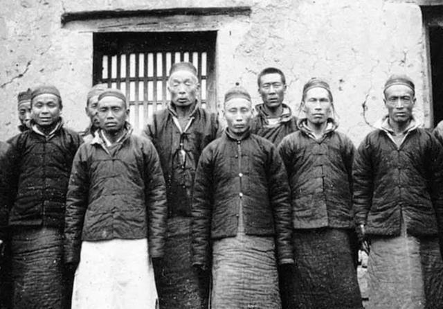 侵略与反抗，历史的交织与反思，侵略与反抗，历史的交织、反思与启示