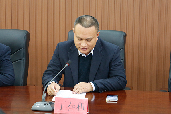 丁利军与赵晓春的关系，深度探究，丁利军与赵晓春关系深度探究