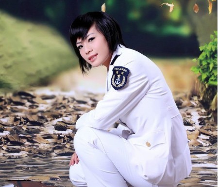 中国女兵，美丽与力量的完美结合——漂亮图片展现，中国女兵，美丽与力量的完美融合——精选图片展示