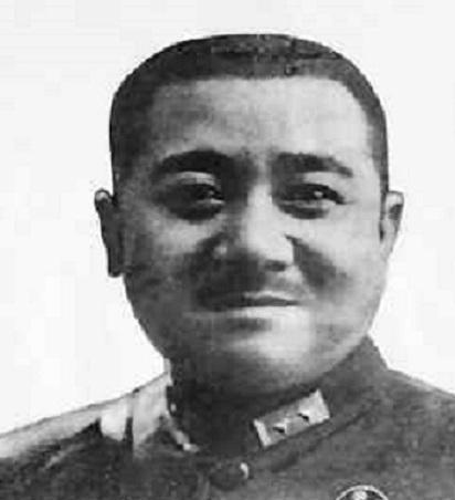 集团军军长和司令员谁大，军事领导体制的层级与职责解析，军事领导体制详解，集团军军长与司令员的层级与职责差异