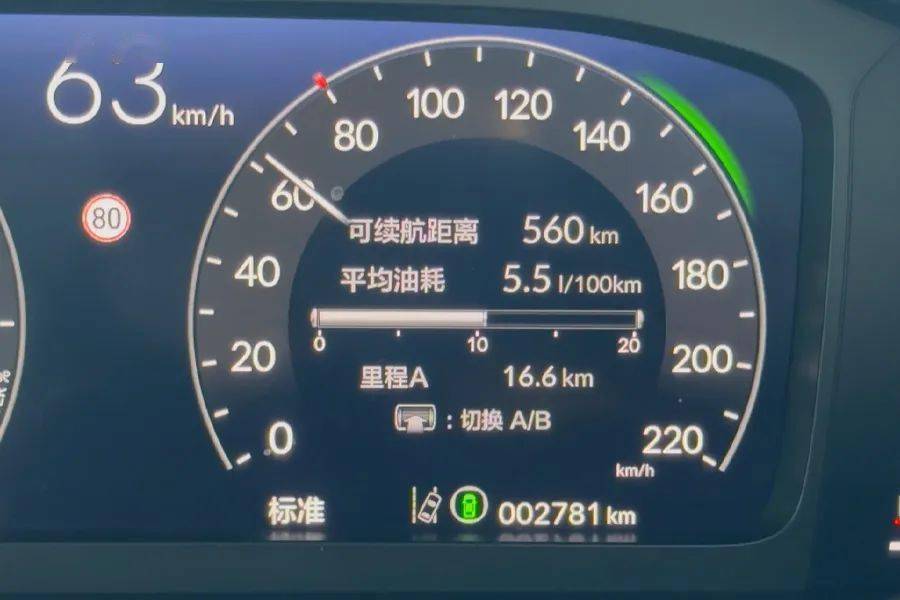 歼-20百公里油耗解析，歼-20百公里油耗深度解析