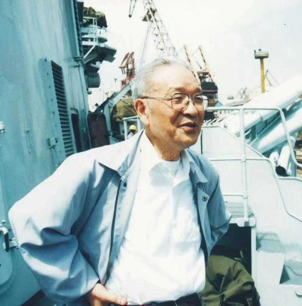 揭秘中国海军传奇舰长，052C舰的英勇历程与个人经历，揭秘传奇舰长，中国海军052C舰英勇历程与个人经历探索
