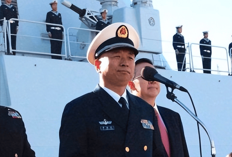 东部战区海军与东海舰队，捍卫海洋权益的主力军，东部战区海军与东海舰队，捍卫海洋权益的先锋力量
