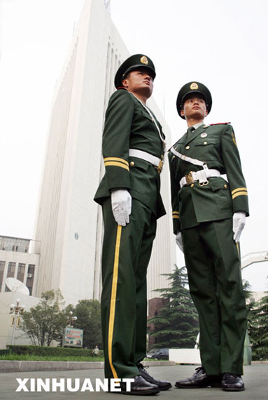 探索07式武警礼服，传统与现代的完美结合，探索07式武警礼服，传统与现代的完美融合