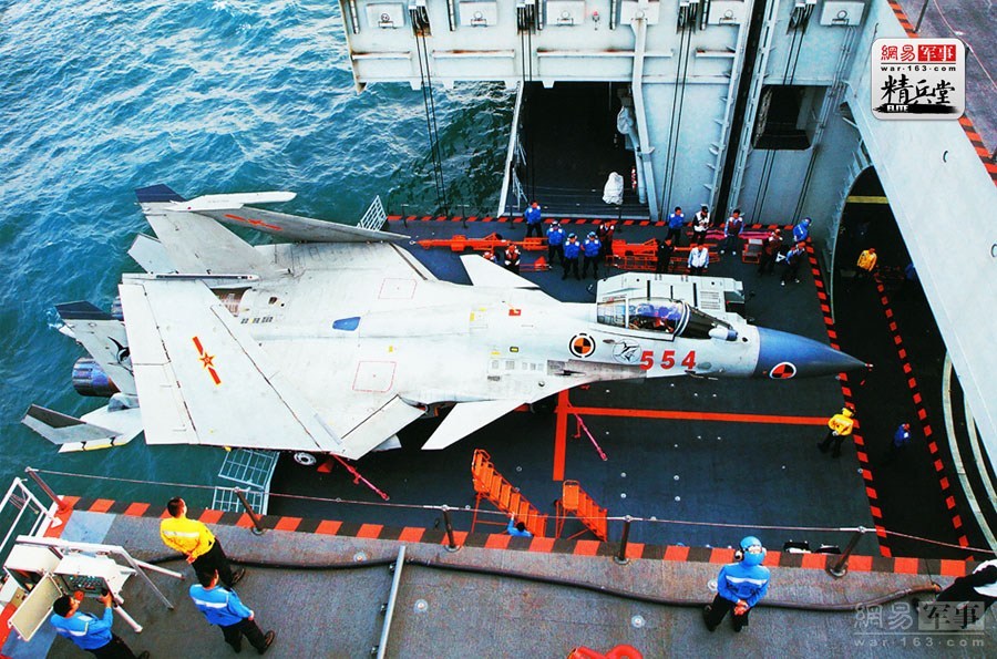 歼-15的生产数量揭秘，中国海军航空兵的重要力量，揭秘歼-15生产数量，中国海军航空兵的关键力量