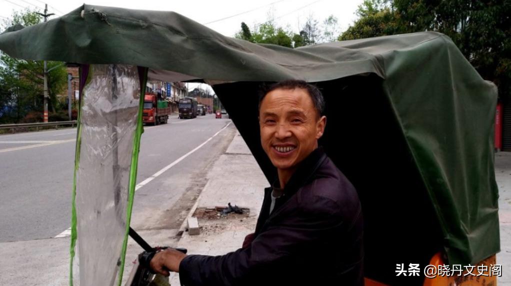 杨宇军退役后的去向,续写军旅生涯的辉煌篇章,杨宇军退役后去向揭秘,续写军旅生涯新篇章