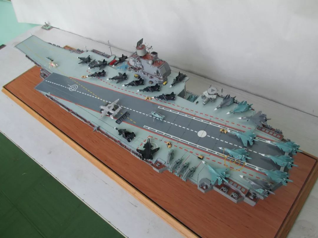 航空母舰模型，深入解析一部杰作，航空母舰模型，杰作深度解析
