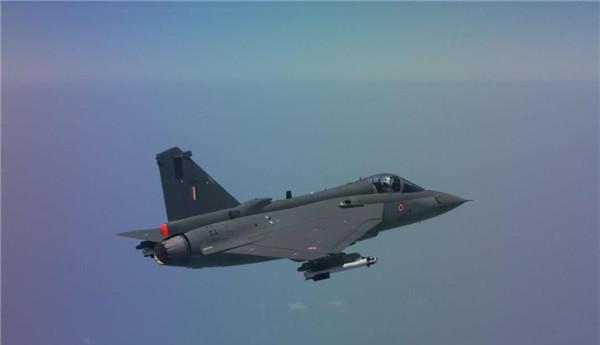 亚洲首款五代半战机亮相,引领航空新时代,亚洲首款五代半战机亮相,引领新时代航空革新风潮