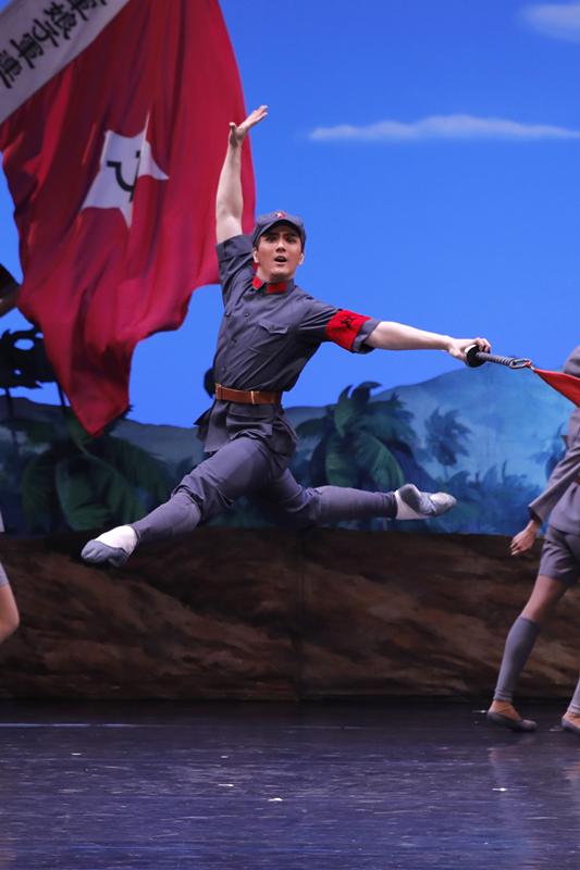 探索中国军事历史中的一部分,55式军帽,探索中国军事历史中的关键元素,55式军帽的起源与变迁